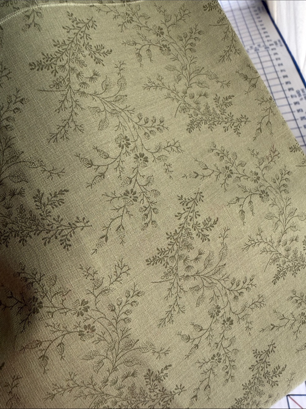 3 Yds Sage Green Tonal Floral Cotton Fabric 18” Wide Botanical Quilting - Picture 12 of 12